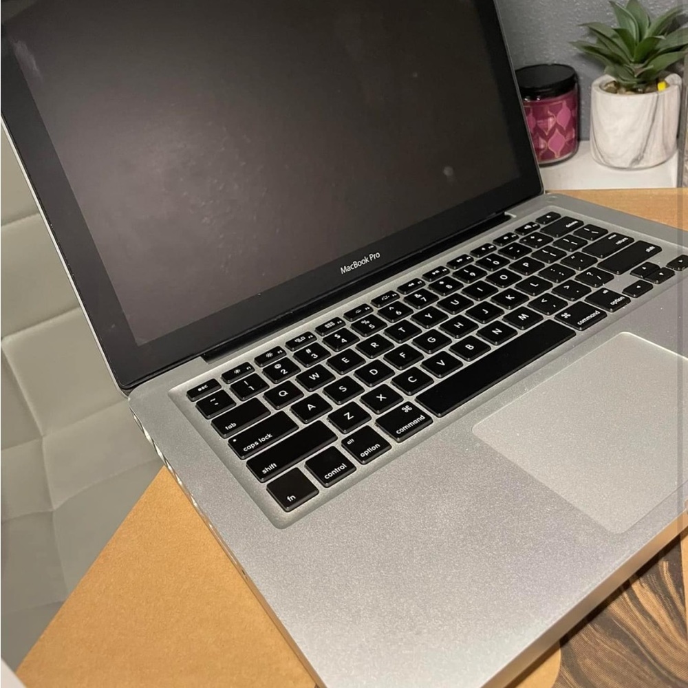 Laptop